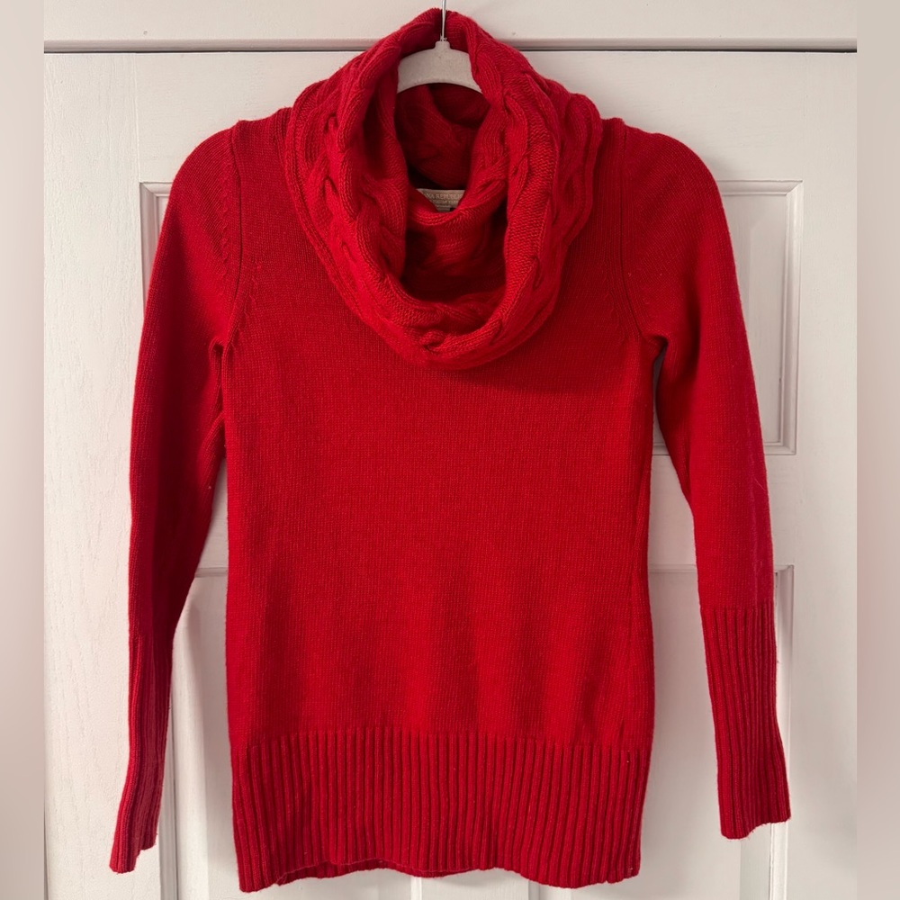 Banana Republic Womens Sweater Saucy Red Cowl Neck Size S, Made of Italian Yarn